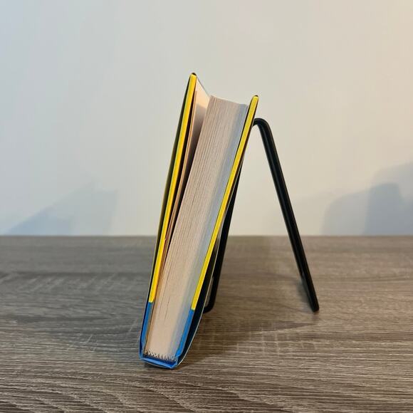 A Killing Cold January Book of the Month by Kate Alice Marshall - Thriller 2025 - Picture 7 of 7